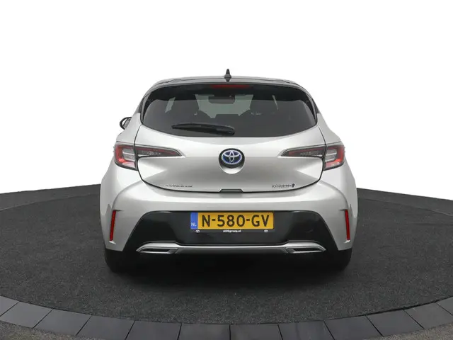 Toyota Corolla 2.0 Hybrid Bi-tone 2019 Hybride Benzine 47
