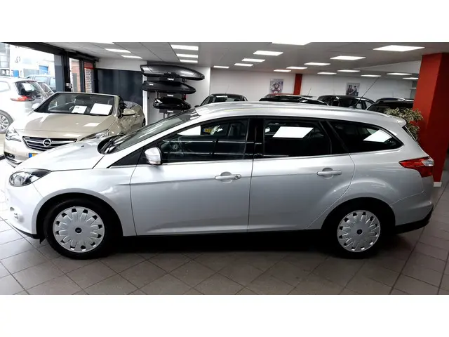 Ford Focus Wagon 1.0 EcoBoost Titanium 2013 Benzine 7