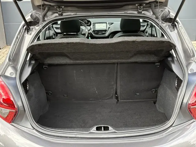 Peugeot 208 1.2 PureTech GT-Line Automaat 2018 Benzine 27