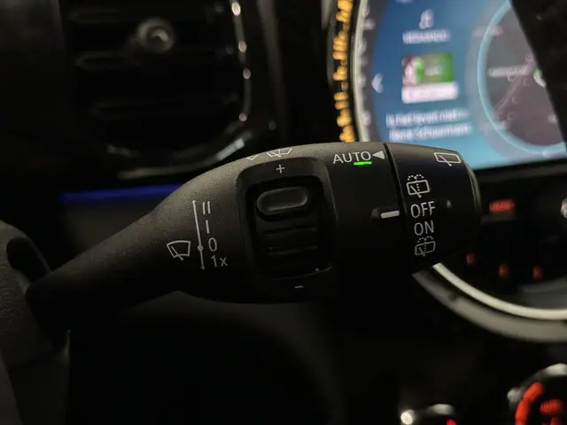 MINI Cooper Mini 1.5 Camden Edition 2023 Benzine 33