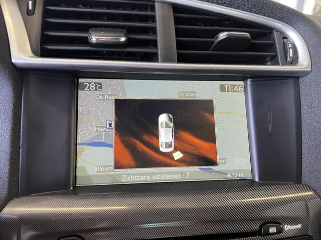 Citroën C4 1.2 PureTech Exclusive 2014 Benzine 18