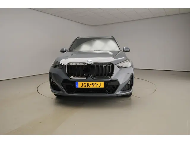 BMW X1 xDrive25e 2025 Hybride Benzine 5