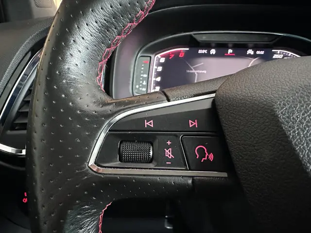SEAT Ateca 1.5 TSI FR Business Intense 2019 Benzine 20