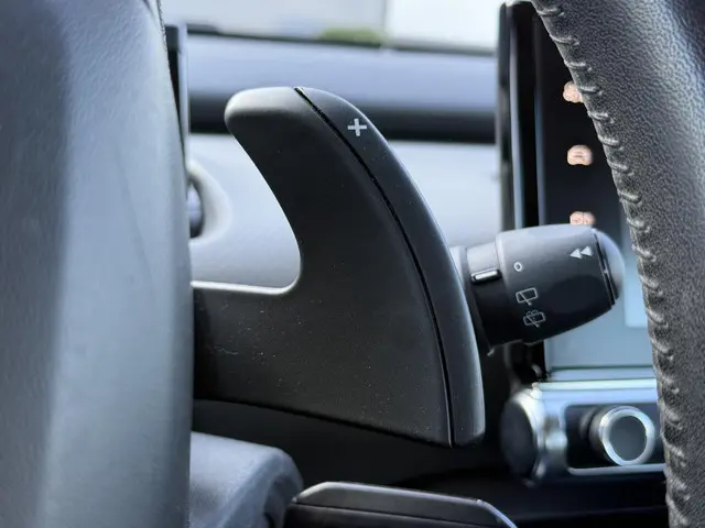 Citroën C4 Cactus 1.2 PureTech Feel 2017 Benzine 19