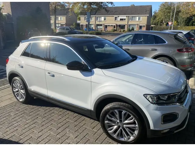Volkswagen T-Roc 1.5 TSI Sport | 150pk 2018 Benzine