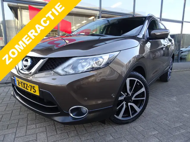 Nissan QASHQAI 1.2 Tekna 2014 Benzine