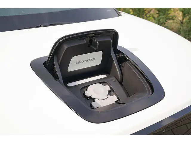 Honda e ADVANCE 17" 2022 Elektrisch 31