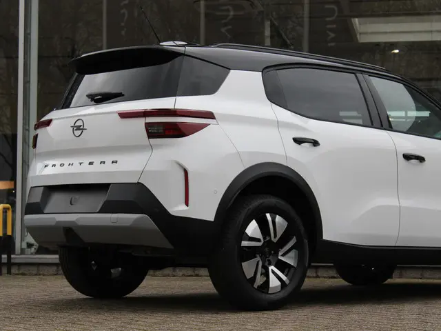 Opel Frontera 1.2 Turbo Hybrid GS 2025 Hybride Benzine 21