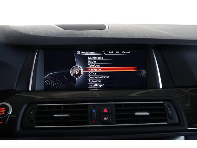 BMW 5 Serie Touring 520i Luxury Edition 2016 Benzine 22