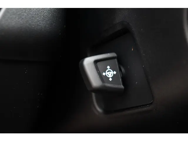 BMW M5 5-serie Touring 2025 Hybride Benzine 56