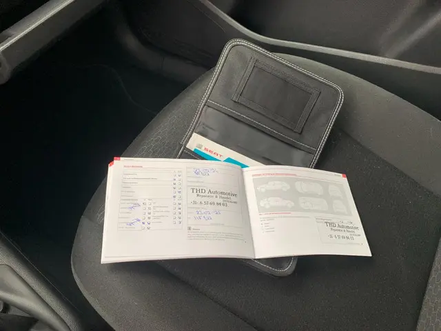 SEAT Mii 1.0 Reference 2014 Benzine 13
