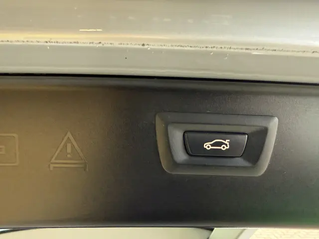 BMW 5 Serie Touring 520i High Executive 2016 Benzine 11