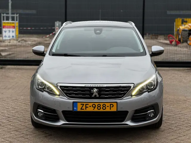 Peugeot 308 SW 1.2 PureTech Allure 2019 Benzine 5