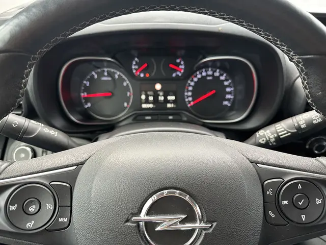 Opel Combo life 1.2 Turbo L1H1 Edition 2018 Benzine 17