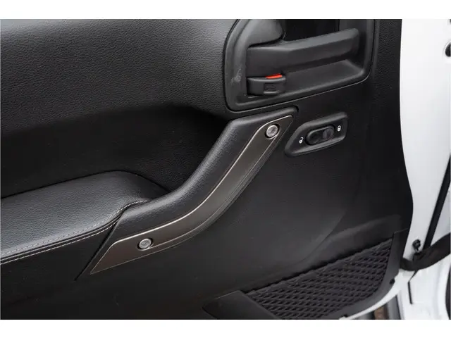 Jeep Wrangler Unlimited 3.6 Golden Eagle 2019 Benzine 14