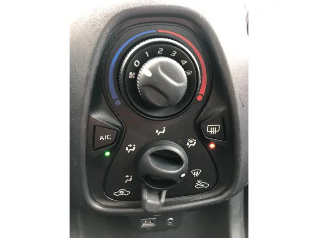 Toyota Aygo 1.0 VVT-i x-fun 2017 Benzine 19