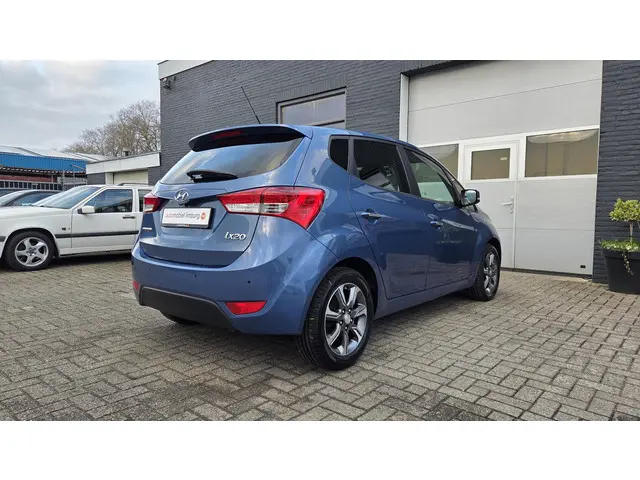 Hyundai ix20 1.6i 2016 Benzine 6