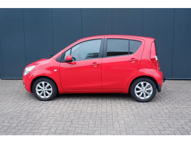 Opel Agila 1.2 Berlin 2014 Benzine 7