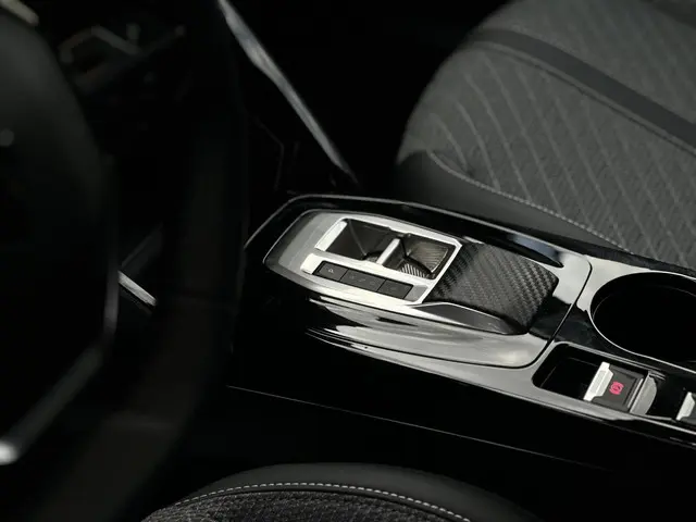 Peugeot e-208 EV Allure 51 kWh 2024 Elektrisch 21