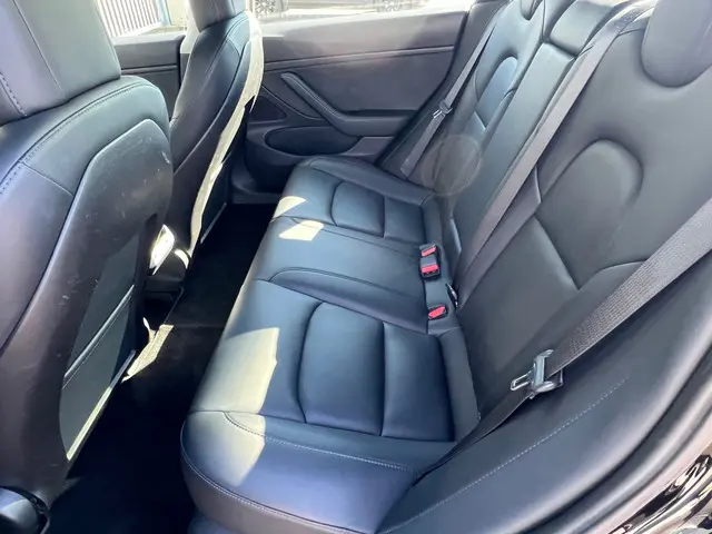 Tesla Model 3 Long Range AWD 75 kWh 2019 Elektrisch 14