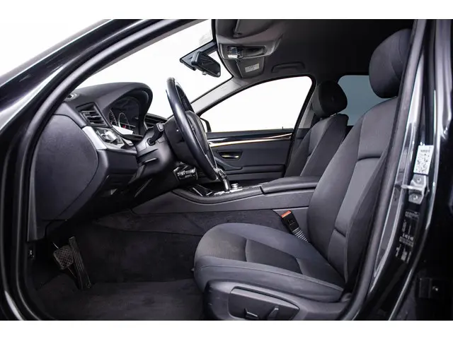 BMW 5 Serie 520i Executive 2016 Benzine 4