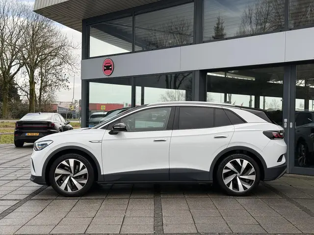 Volkswagen ID.4 Aut. First Edition 77 kWh 2020 Elektrisch 4