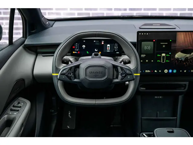 Lynk & Co 02 More 66 kWh 2026 Elektrisch 4