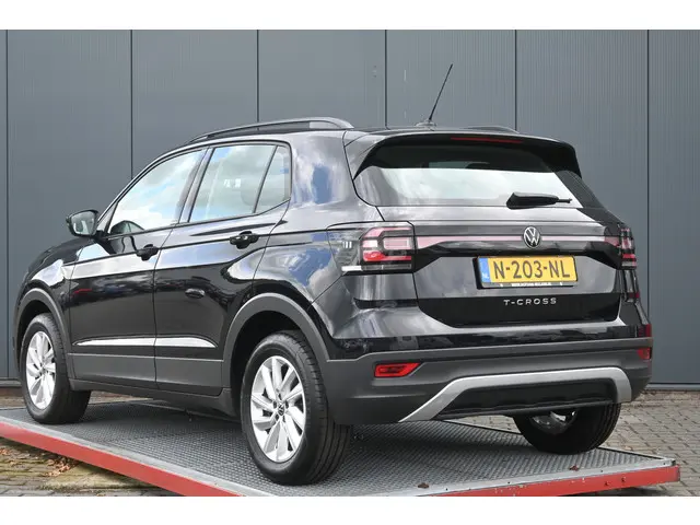Volkswagen T-Cross 1.0 TSI Life 2021 Benzine 6
