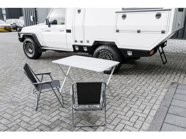 Toyota Land Cruiser 4.0 V6 Tembo Camper 2022 Benzine 12