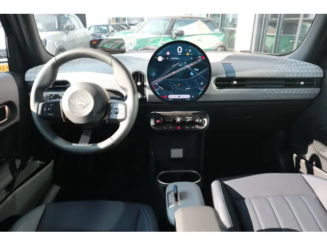 MINI 5-Deurs Cooper C 2025 Benzine 8