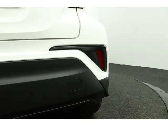 Toyota C-HR 1.2 Comfort 2017 Benzine 30