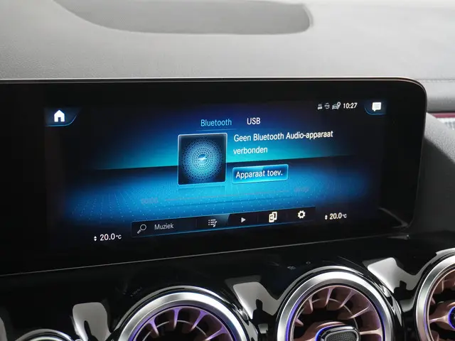 Mercedes-Benz EQA 250 67 kWh 2023 Elektrisch 39