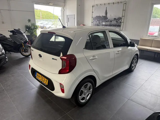 Kia Picanto 1.0 CVVT EconomyPlusLine 2017 Benzine 7