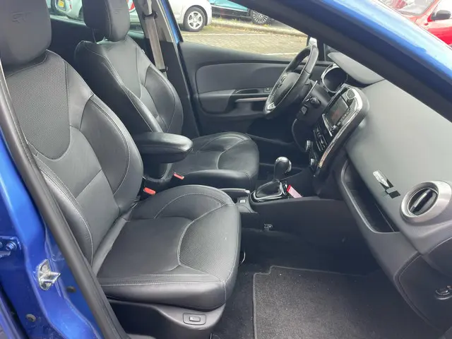 Renault Clio 1.2 GT by Renault Sport 2016 Benzine 13