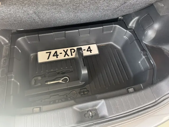 Nissan Juke 1.6 Acenta 2012 Benzine 9