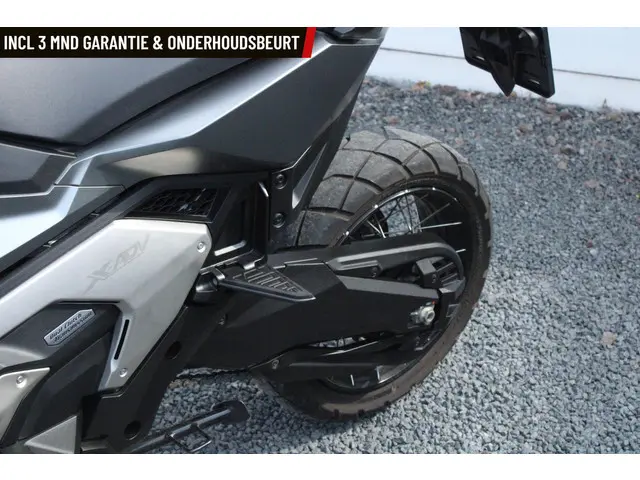 Honda NC 750 X-ADV 2023 Benzine 22