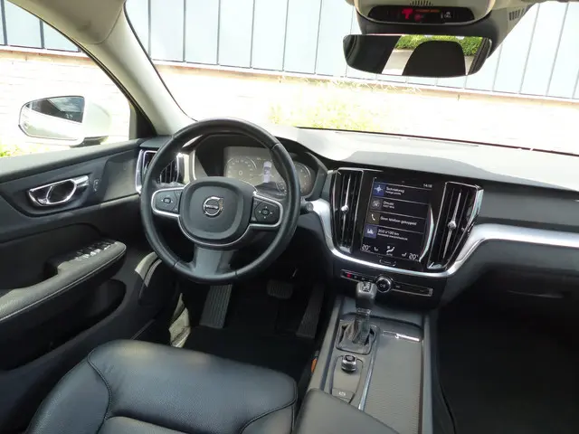 Volvo V60 T5 Momentum 2018 Benzine 8