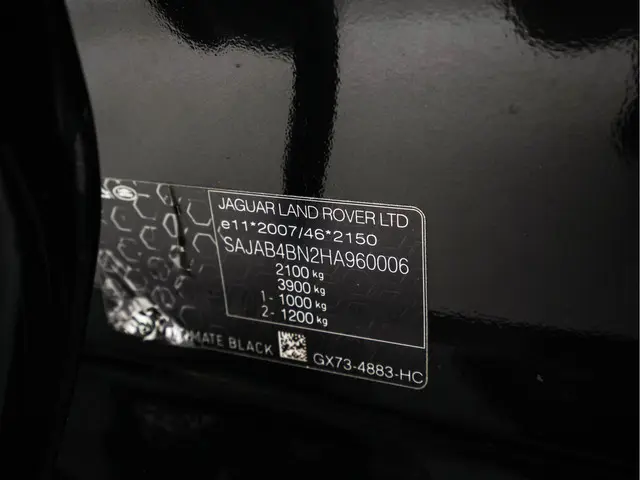 Jaguar XE 2.0 D R-Sport-Pack 2017 Diesel 31