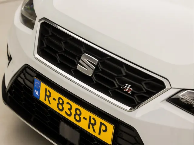 SEAT Arona 1.0 TSI FR Sport 2018 Benzine 31
