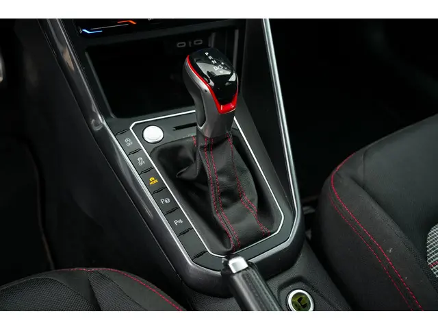 Volkswagen Polo 2.0 TSI GTI 2022 Benzine 15