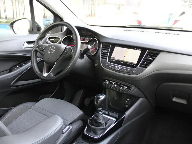 Opel Crossland 1.2 Turbo Elegance 2022 Benzine 3