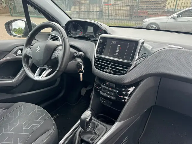 Peugeot 2008 1.6 BlueHDi 2016 Diesel 5