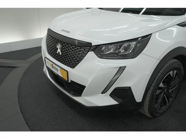 Peugeot 2008 PureTech 130 EAT8 Allure 2022 Benzine 14