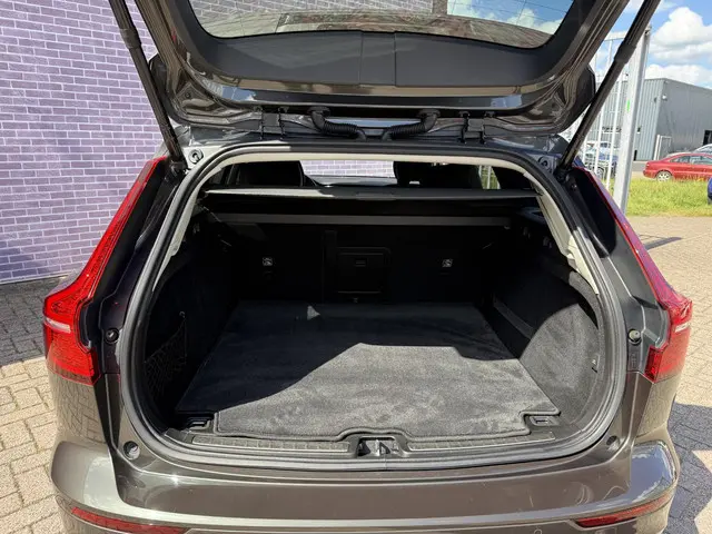 Volvo V60 2.0 T5 Inscription 2019 Benzine 22