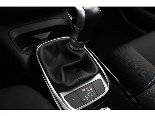 Citroën C4 Cactus 1.2 PureTech Feel 2019 Benzine 18