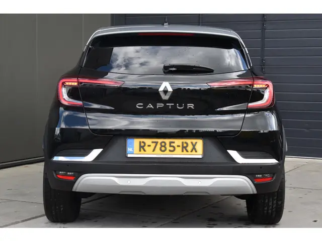 Renault Captur Tce 160 Mild Hybrid Iconic 2022 Benzine 7