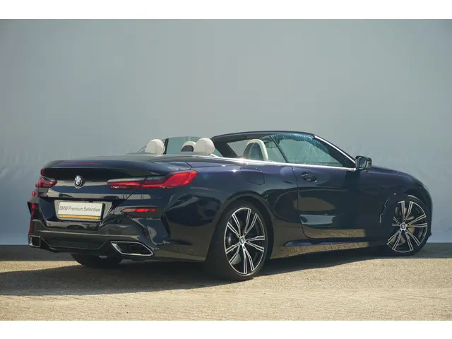 BMW 8 Serie Cabrio M850i xDrive 2021 Benzine 20
