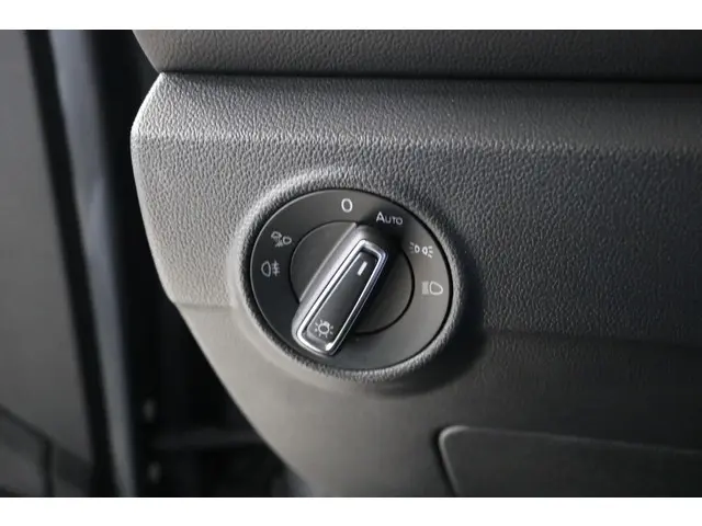 Volkswagen T-Roc 1.5 TSI R-Line Business+ 2022 Benzine 18