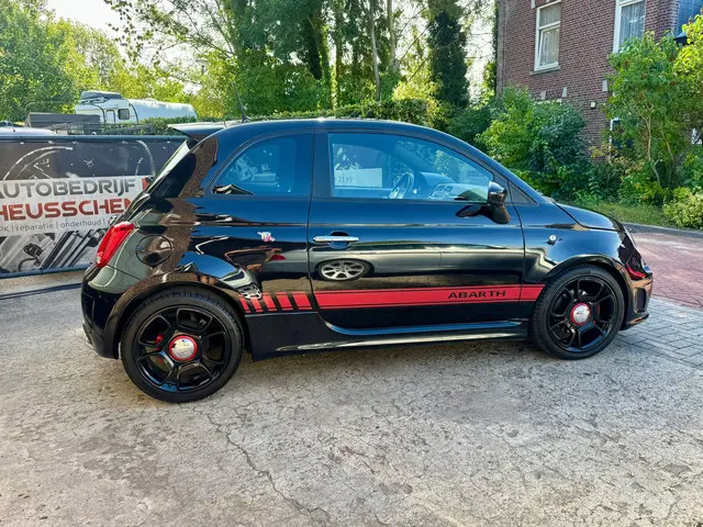 Fiat 500 1.4-16V Abarth 2013 Benzine 7