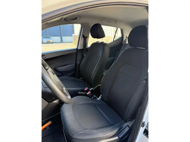 Hyundai i10 1.0i i-Drive GEEN AIRCO!!! 2018 Benzine 29